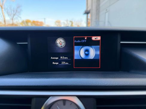 Used 2015 Lexus RC 350 image 28