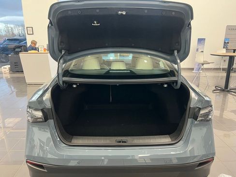 New 2026 Nissan Sentra SL w/ Floor Mat Package image 24