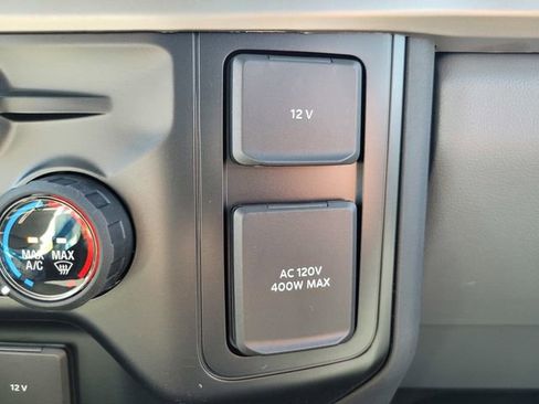 New 2025 Ford F550 4x4 SuperCab Super Duty image 33