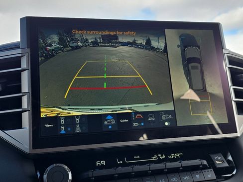 New 2026 Toyota Sequoia Platinum image 33