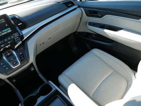 Used 2022 Honda Odyssey EX-L image 11