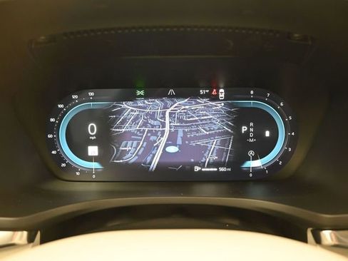 Used 2025 Volvo S60 B5 Plus image 25