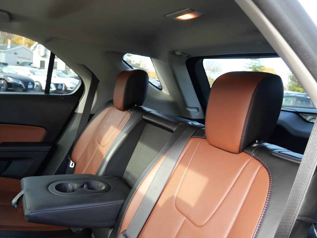 Used 2016 Chevrolet Equinox LTZ w/ Enhanced Convenience Package AWD/4WD image 23