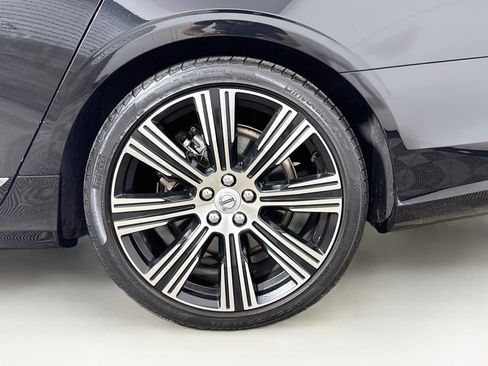 Used 2023 Volvo S90 B6 Ultimate w/ Lounge Package AWD/4WD image 32