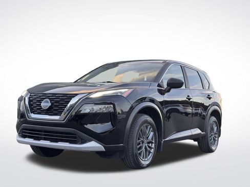 Used 2023 Nissan Rogue S image 10