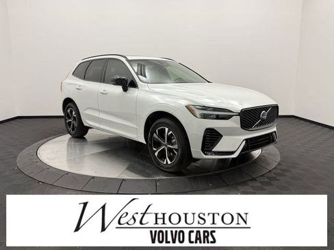 New 2026 Volvo XC60 B5 Core image 1