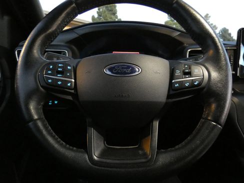 Used 2020 Ford Explorer XLT w/ Equipment Group 202A image 57