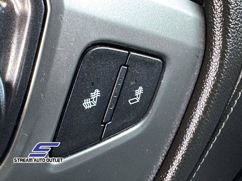 Used 2018 Chevrolet Silverado 2500 LTZ image 31