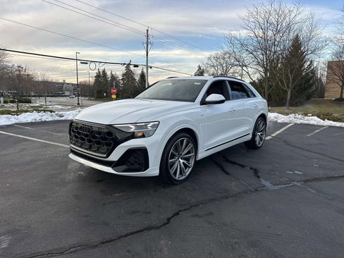 New 2026 Audi Q8 Prestige image 3