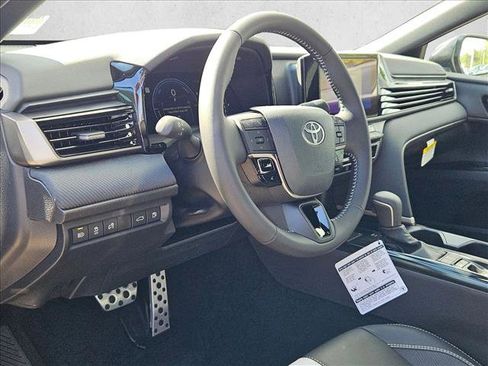 New 2026 Toyota Camry SE FWD image 3