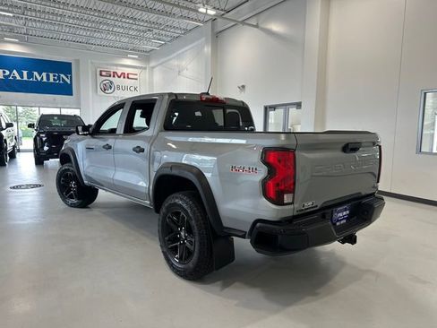 Used 2024 Chevrolet Colorado Trail Boss w/ Advanced Trailering Package AWD/4WD image 8