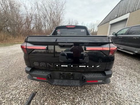 Used 2025 Hyundai Santa Cruz SEL image 16