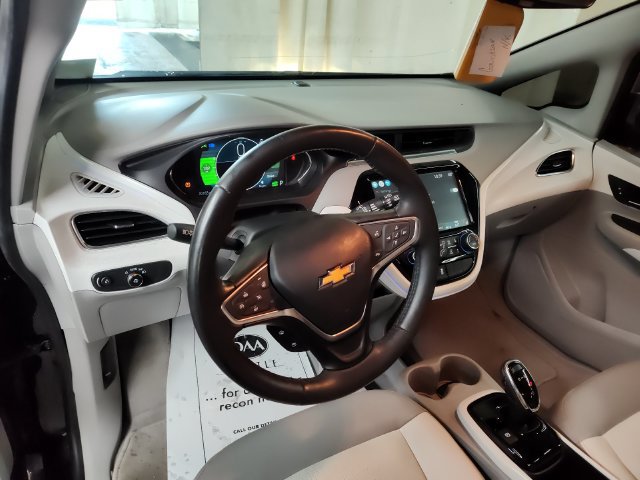 Used 2017 Chevrolet Bolt Premier FWD image 6
