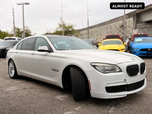 Used 2015 BMW 750Li RWD image 10