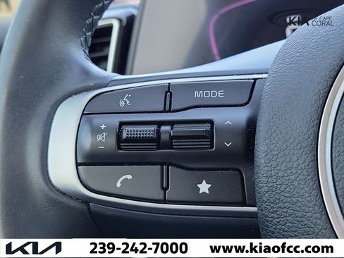 Certified 2023 Kia Sportage EX FWD image 18