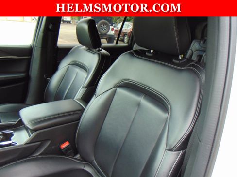 Certified 2024 Jeep Grand Cherokee L Limited image 26