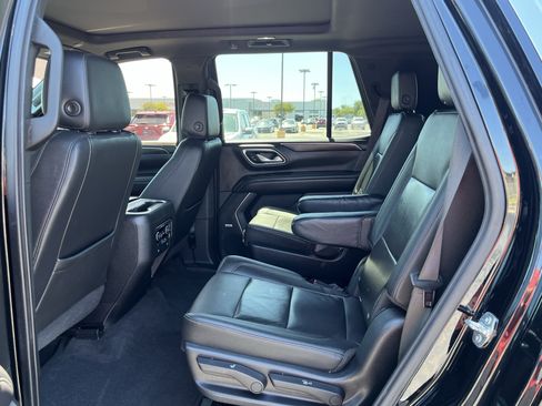 Used 2021 Chevrolet Tahoe LT w/ LT Signature Package AWD/4WD image 35