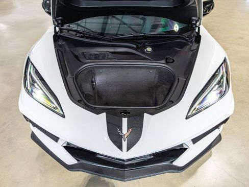 Used 2025 Chevrolet Corvette Stingray Preferred Conv w/ Z51 Performance Package RWD image 47