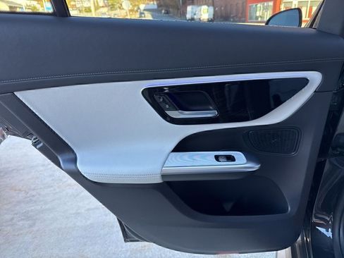 New 2026 Mercedes-Benz GLC 300 4MATIC image 17