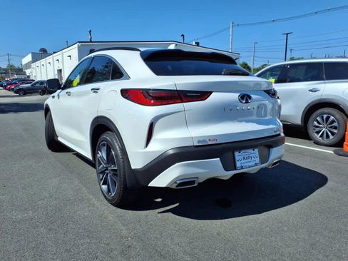 Used 2025 INFINITI QX55 Luxe w/ Cargo Package image 6