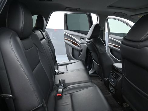 Used 2018 Acura MDX SH-AWD image 25