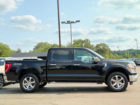 Certified 2022 Ford F150 XLT w/ Equipment Group 301A Mid AWD/4WD image 31