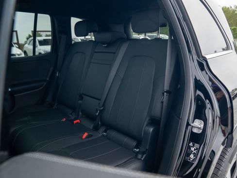 Certified 2025 Mercedes-Benz EQB 350 4MATIC SUV image 20