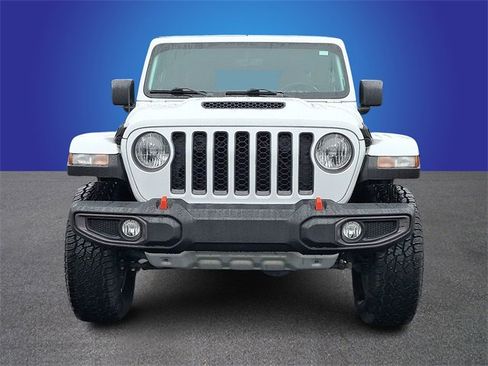 Used 2023 Jeep Gladiator Mojave w/ Cold Weather Group image 2