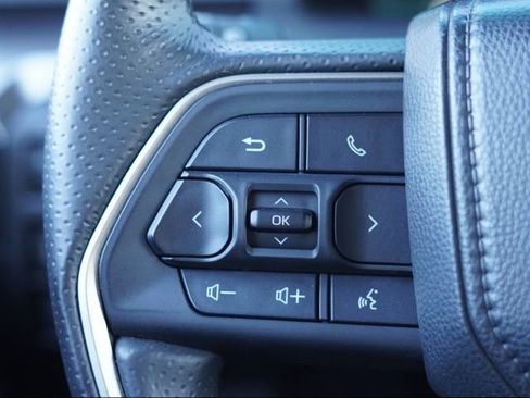 Certified 2025 Toyota 4Runner TRD Off-Road image 26