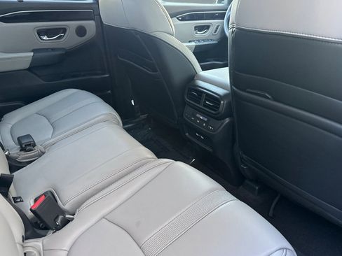 Certified 2023 Honda Pilot EX-L image 28