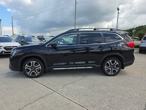 Used 2024 Subaru Ascent Limited w/ Technology Package AWD/4WD image 5