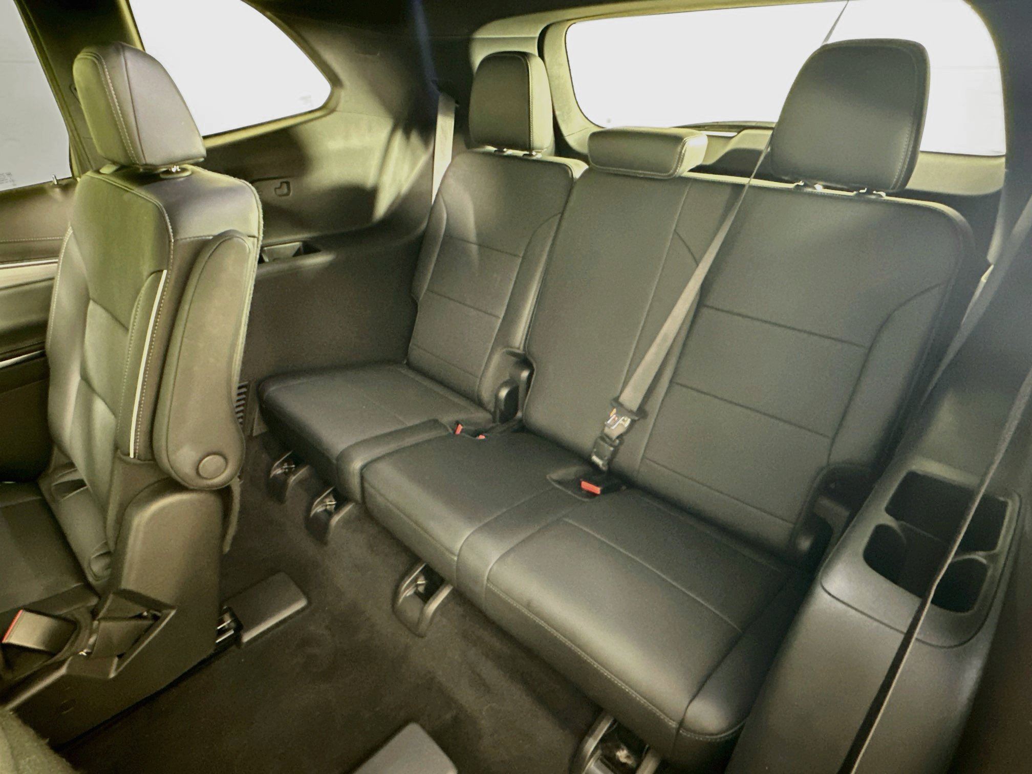 Used 2025 Buick Enclave Preferred FWD image 29