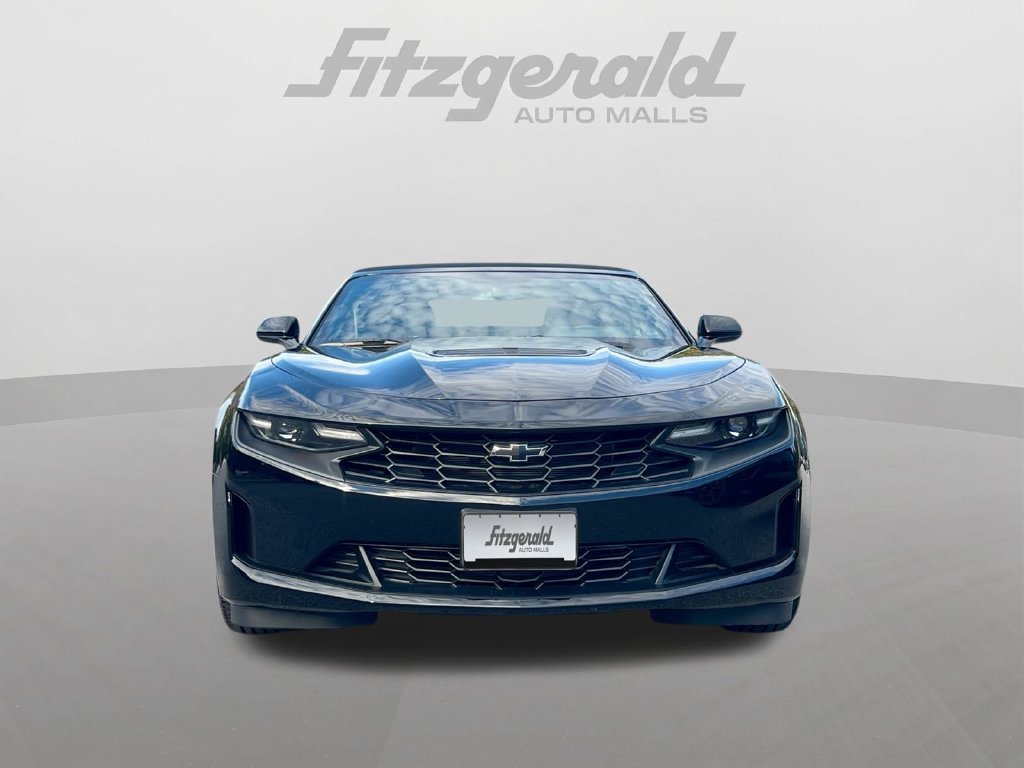 Used 2023 Chevrolet Camaro LT w/ Technology Package RWD image 11