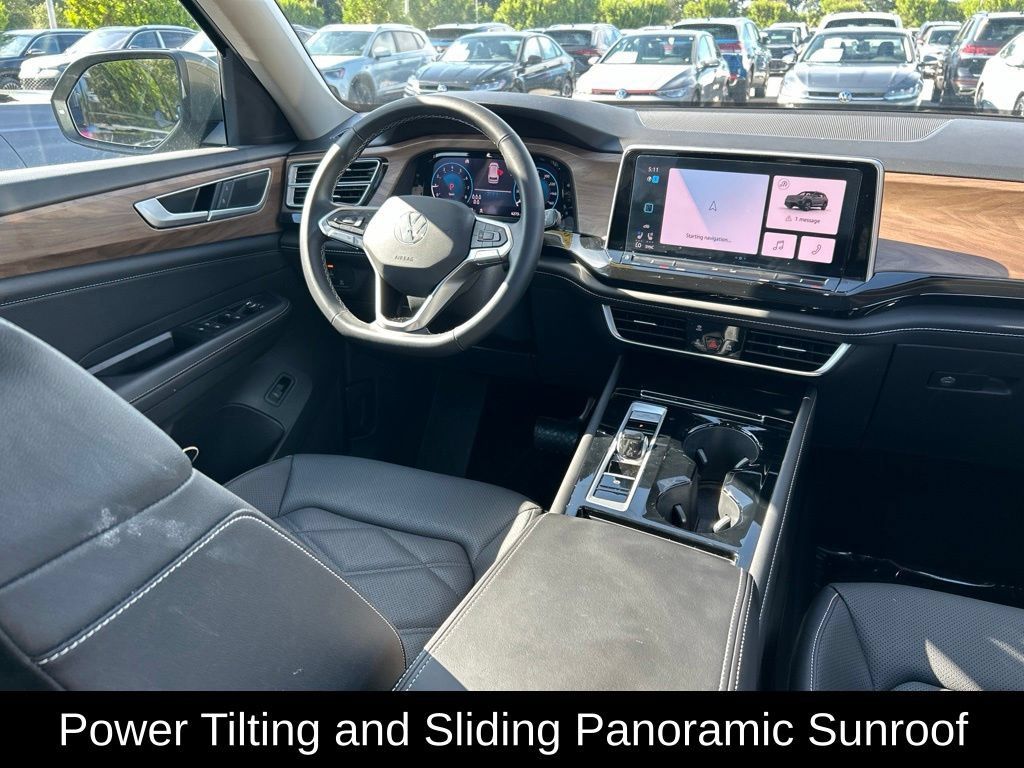 Certified 2026 Volkswagen Atlas SE w/ Panoramic Sunroof Package FWD image 9
