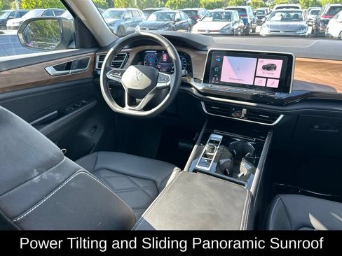Certified 2026 Volkswagen Atlas SE w/ Panoramic Sunroof Package FWD image 9