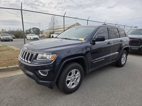 Used 2014 Jeep Grand Cherokee Laredo w/ Quick Order Package 23E image 10