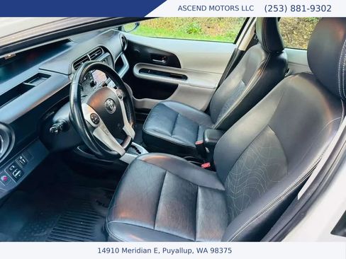 Used 2014 Toyota Prius C Four image 9