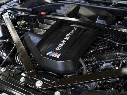 Used 2021 BMW M4 Coupe w/ Executive Package RWD image 47