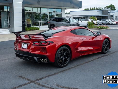 Used 2022 Chevrolet Corvette Stingray Preferred Cpe w/ Z51 Performance Package RWD image 3