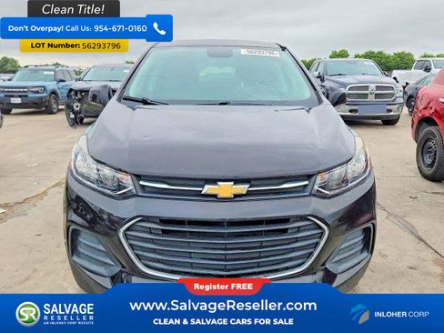 Used 2020 Chevrolet Trax LS w/ Tint and Cruise Package FWD image 7