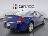 Used 2018 Chrysler 300 Touring image 5