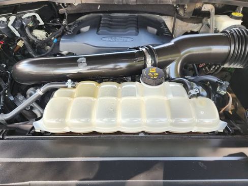 Used 2021 Ford F150 Lariat AWD/4WD image 31