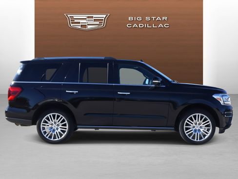 Used 2024 Ford Expedition Limited image 6