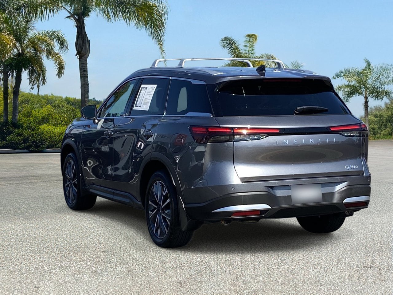 Certified 2027 INFINITI QX60 Luxe w/ Cargo Package FWD image 3