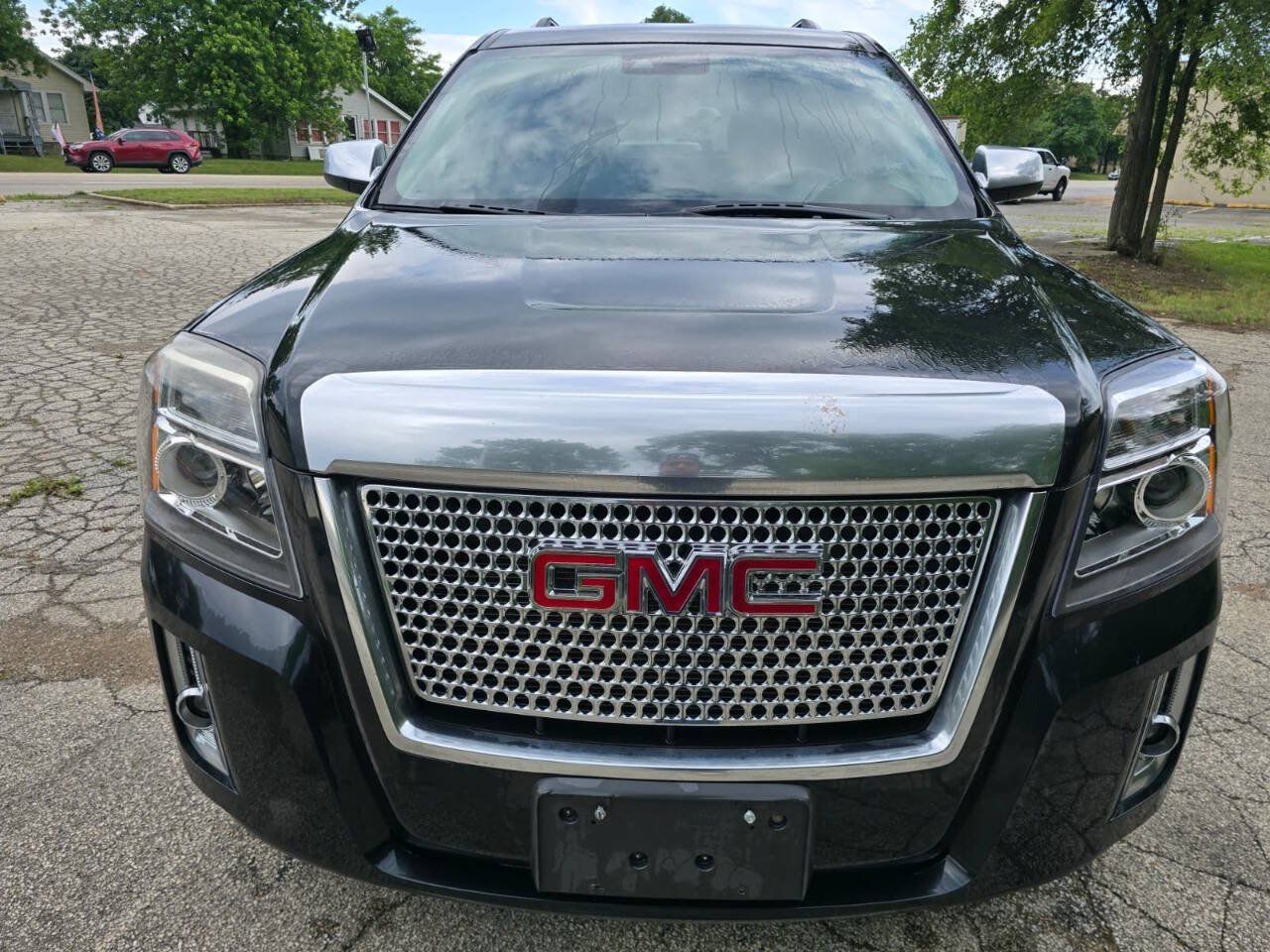 Used 2013 GMC Terrain Denali w/ LPO, Protection Package FWD image 2