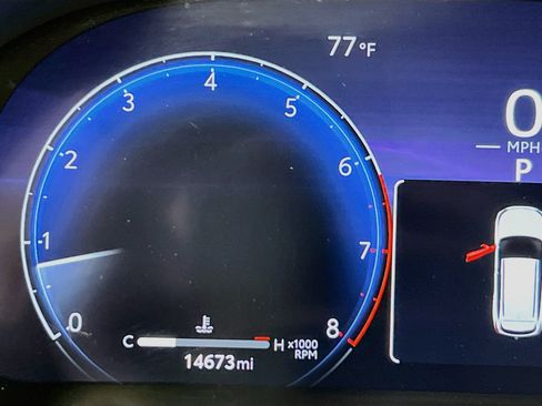 Used 2024 Toyota Highlander Platinum AWD/4WD image 12