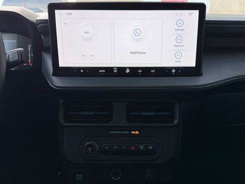 New 2026 Ford Maverick Lobo image 36