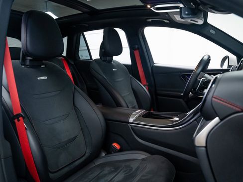 Used 2024 Mercedes-Benz GLC 43 AMG 4MATIC image 24