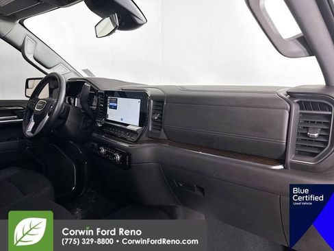 Used 2024 GMC Sierra 1500 Elevation image 32