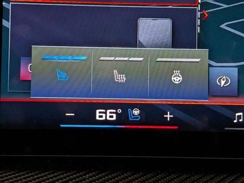 New 2025 BMW X7 M60i w/ Climate Comfort Package image 26